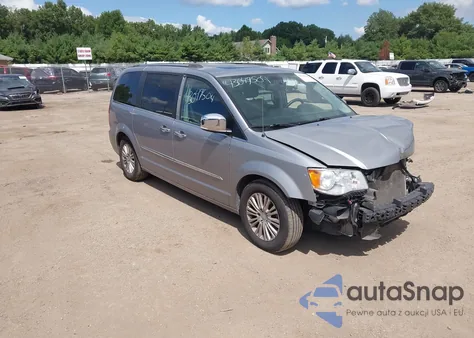 2016 Chrysler Town & Country Limited z USA, uszkodzony, nr VIN 2C4RC1JG8GR111265